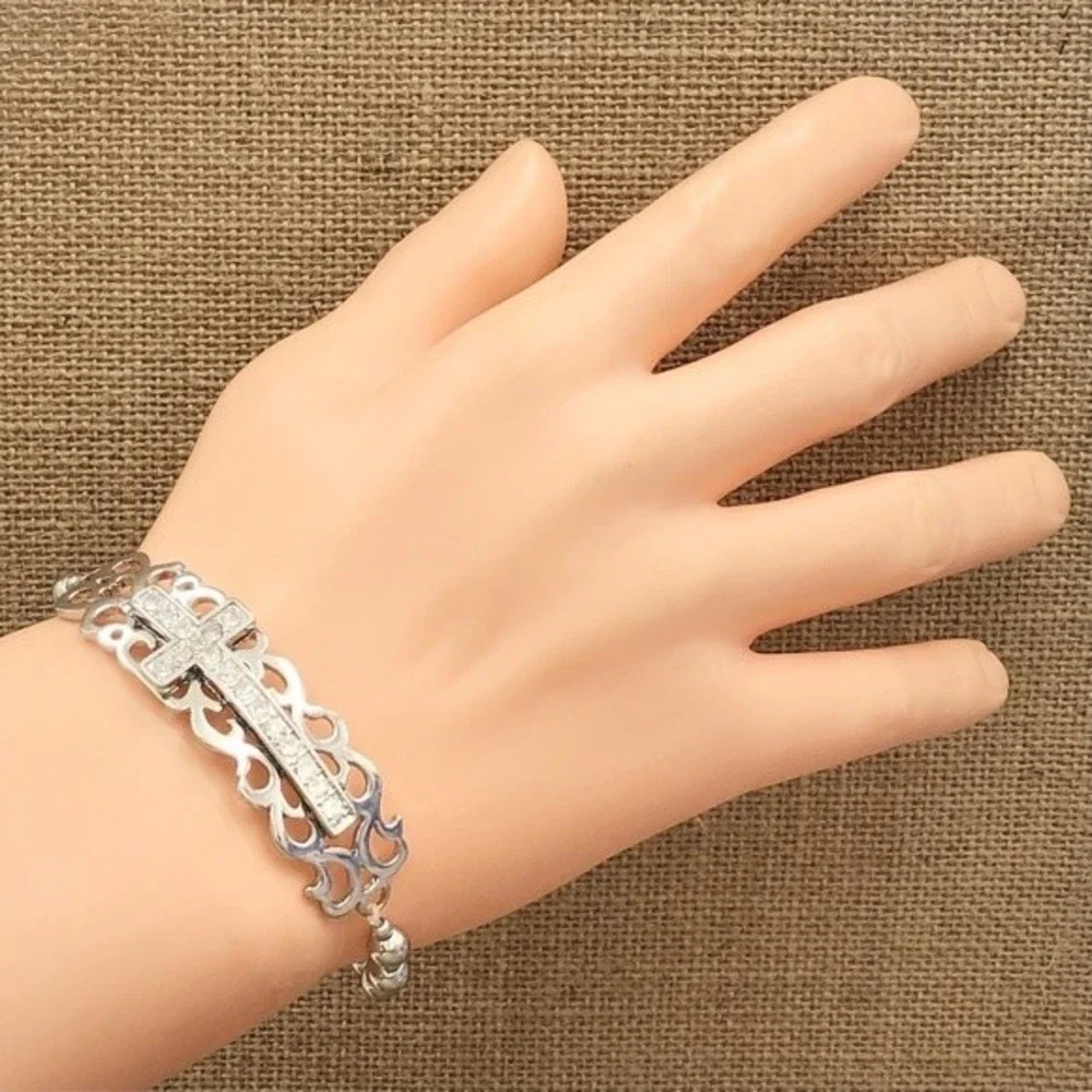 🌼 Sideways Cross Silver Tone Beaded Stretch Bracelet